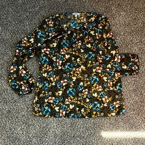 Croft & Barrow size m blouse like new